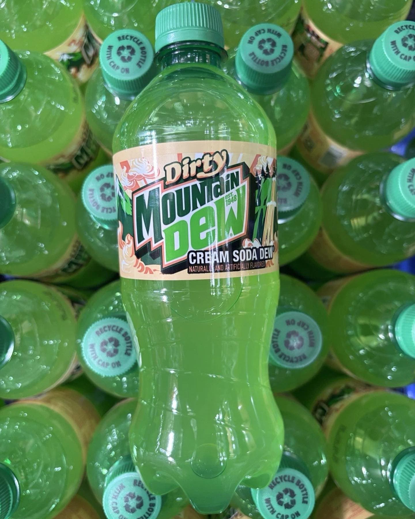Bouteille de Dirty Mountain Dew Cream Soda verte, édition importée des USA